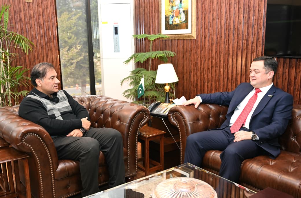 Chairman CDA Meets Uzbek Ambassador, Discusses Sister City Status and Urban Cooperation