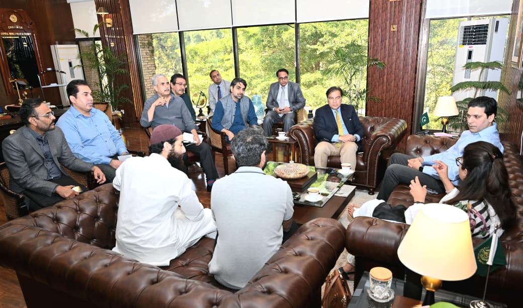 Chairman CDA Muhammad Ali Randhawa Meets Yango Team to Discuss Integration of Modern Transport Services in Islamabad