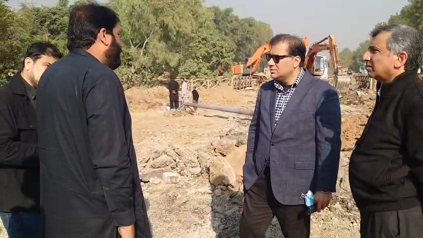 CDA Chairman Reviews Shaheen Chowk Underpass; 80% Barrel Wall Work Completed