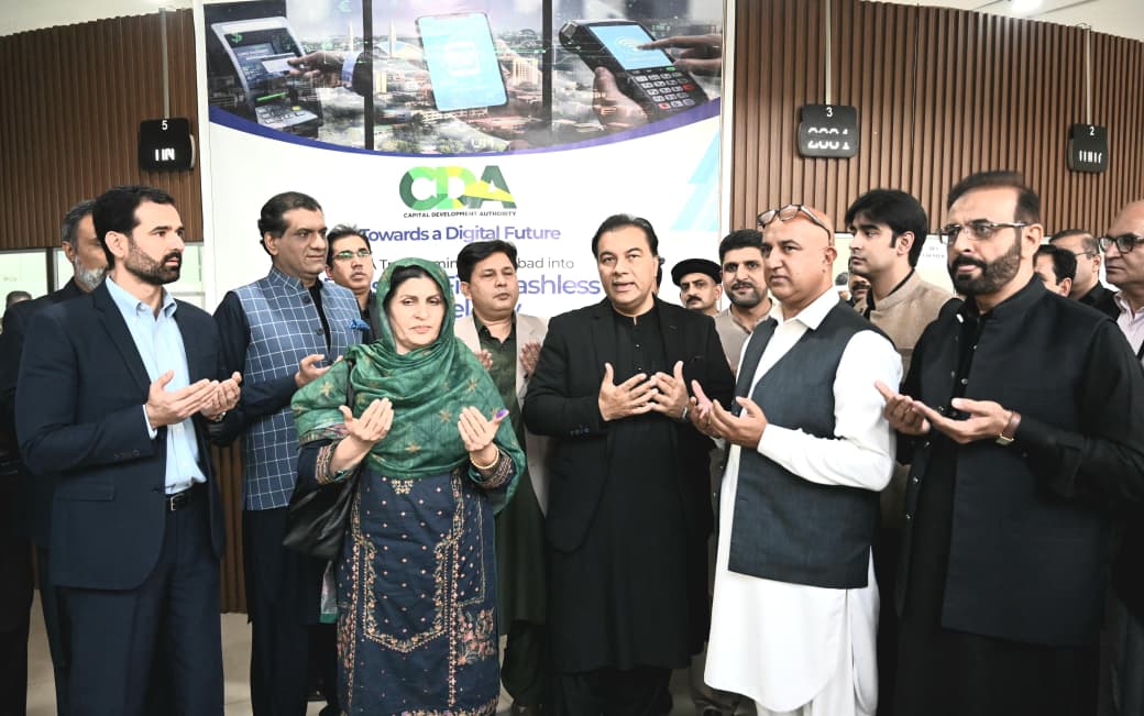 Chairman CDA Muhammad Ali Randhawa Inaugurates Cashless System at One-Window Directorate to Make Islamabad Pakistan’s First Cashless Model City